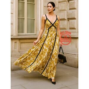 ZARA Blogger Fave Printed Maxi Dress NWT 💛